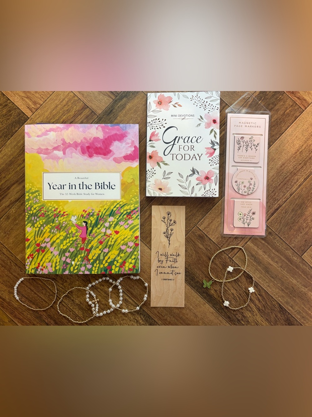 Bible Accessories And Devotionals